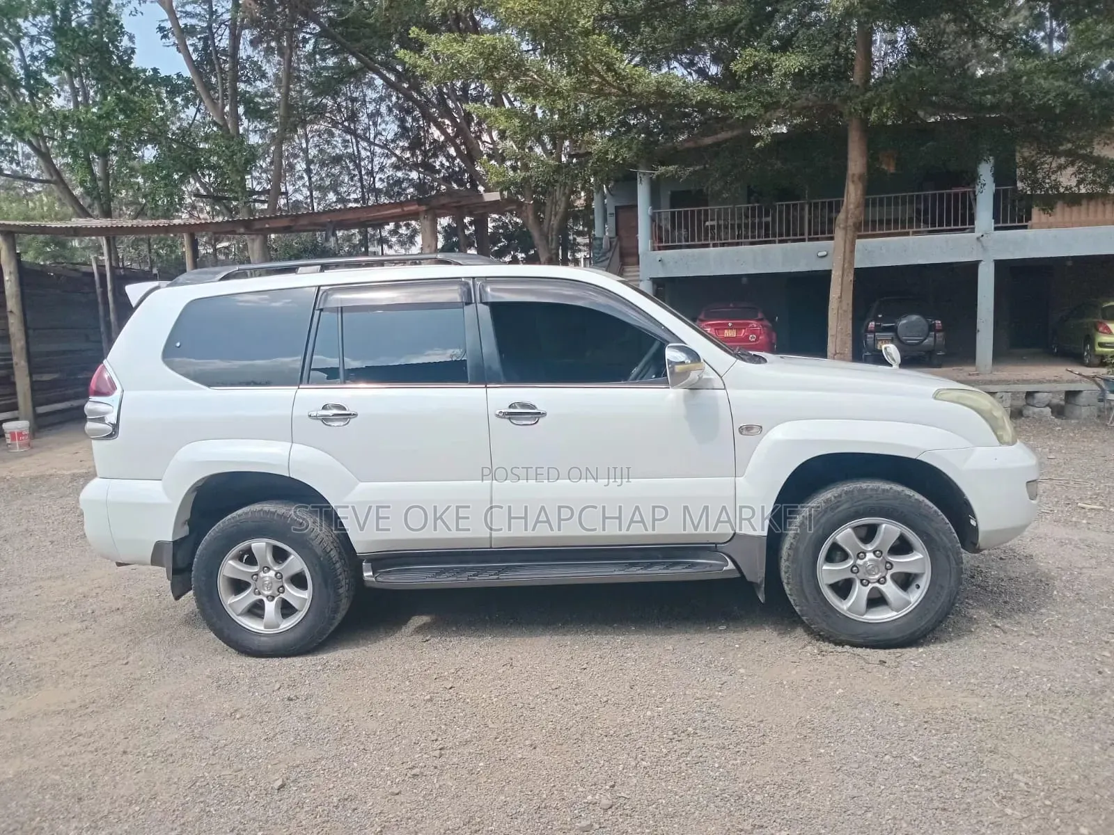 Toyota Land Cruiser Prado 2009 White