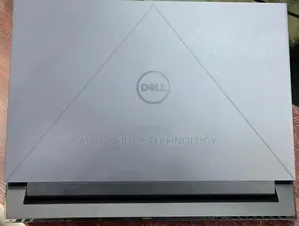 Laptop Dell G15 5530 16GB Intel Core i7 SSD 512GB