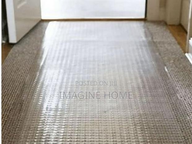 Floor Deserves Carpet Protector - thumbnail 2