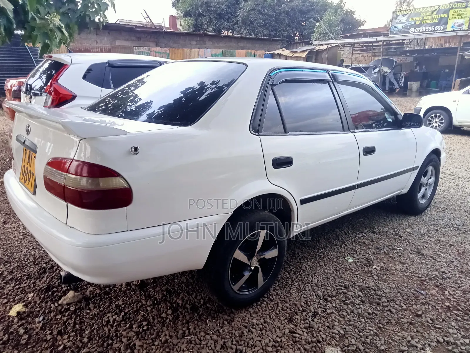 Toyota Corolla 1998 White