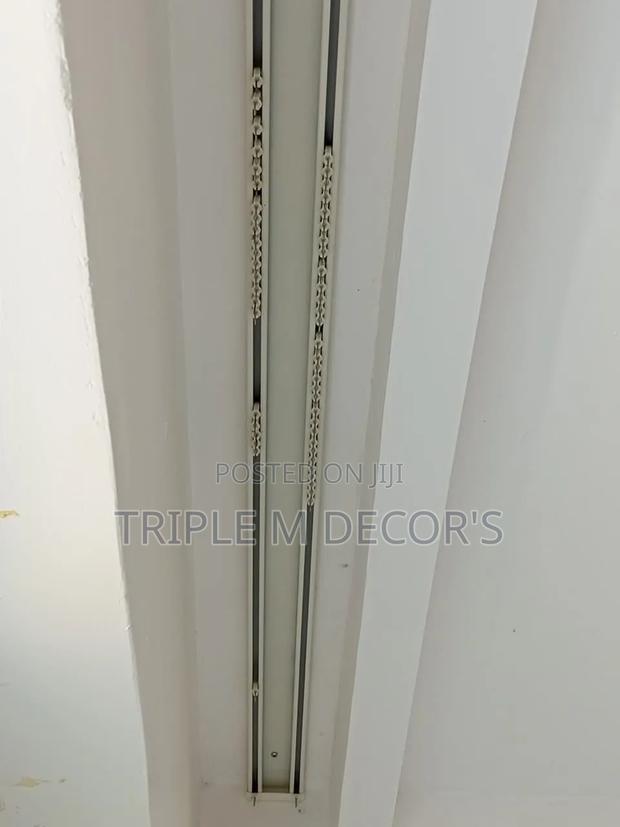 Durable Metallic Double Aluminium Curtain Rail - thumbnail 2