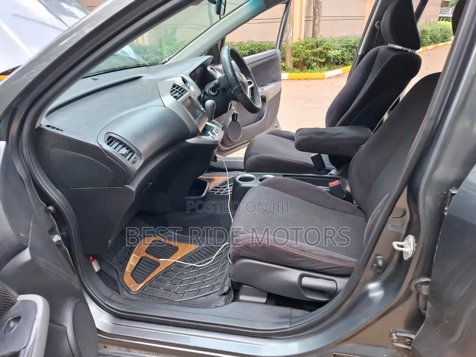 Honda Stream 2010 Gray