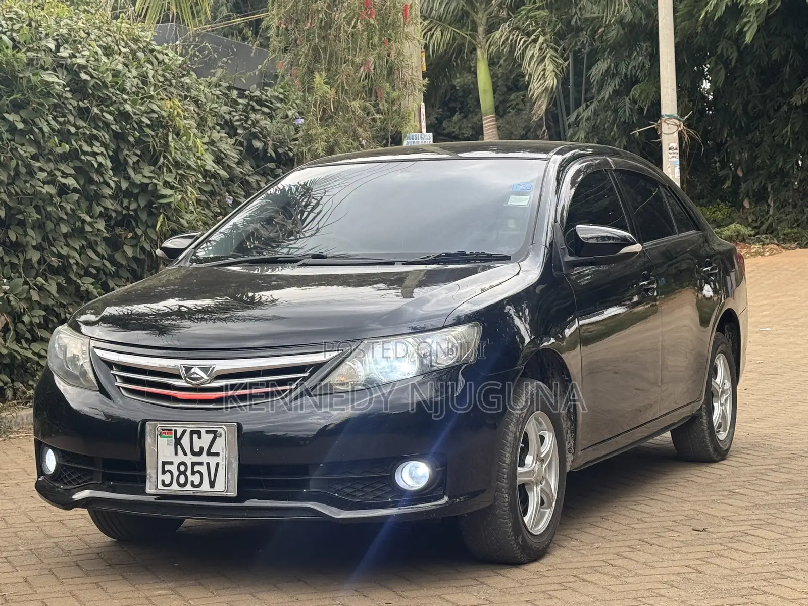 Toyota Allion 2013 Black