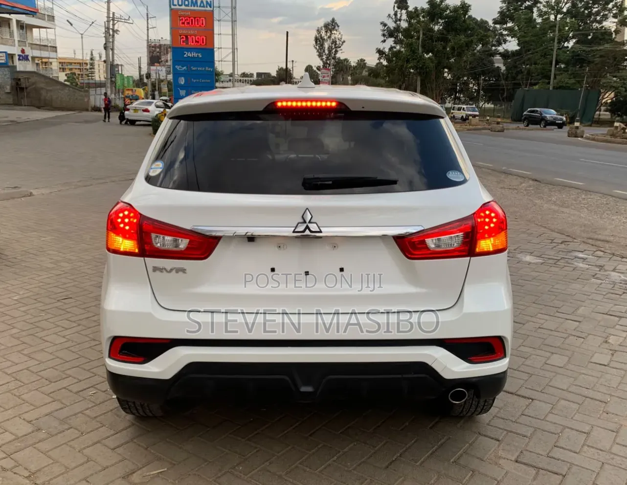 Mitsubishi RVR 2019 White