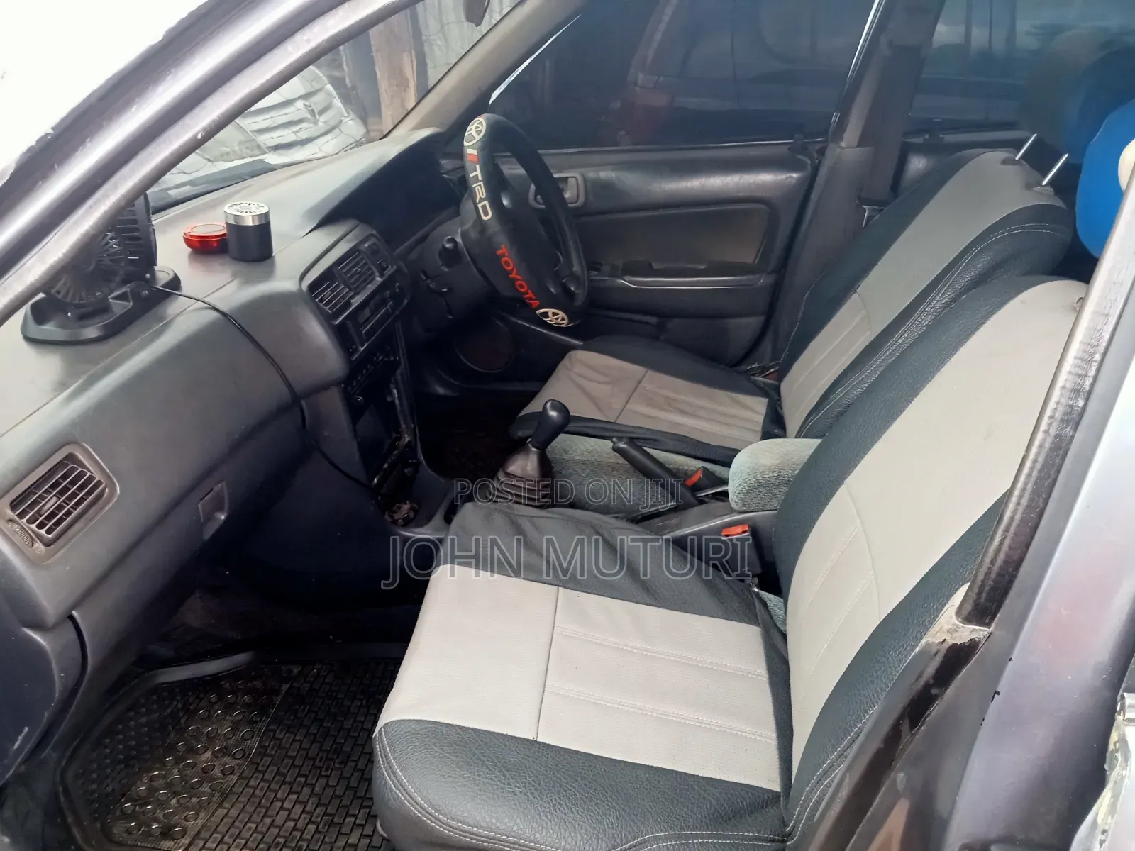 Toyota Corolla 1999 Gray