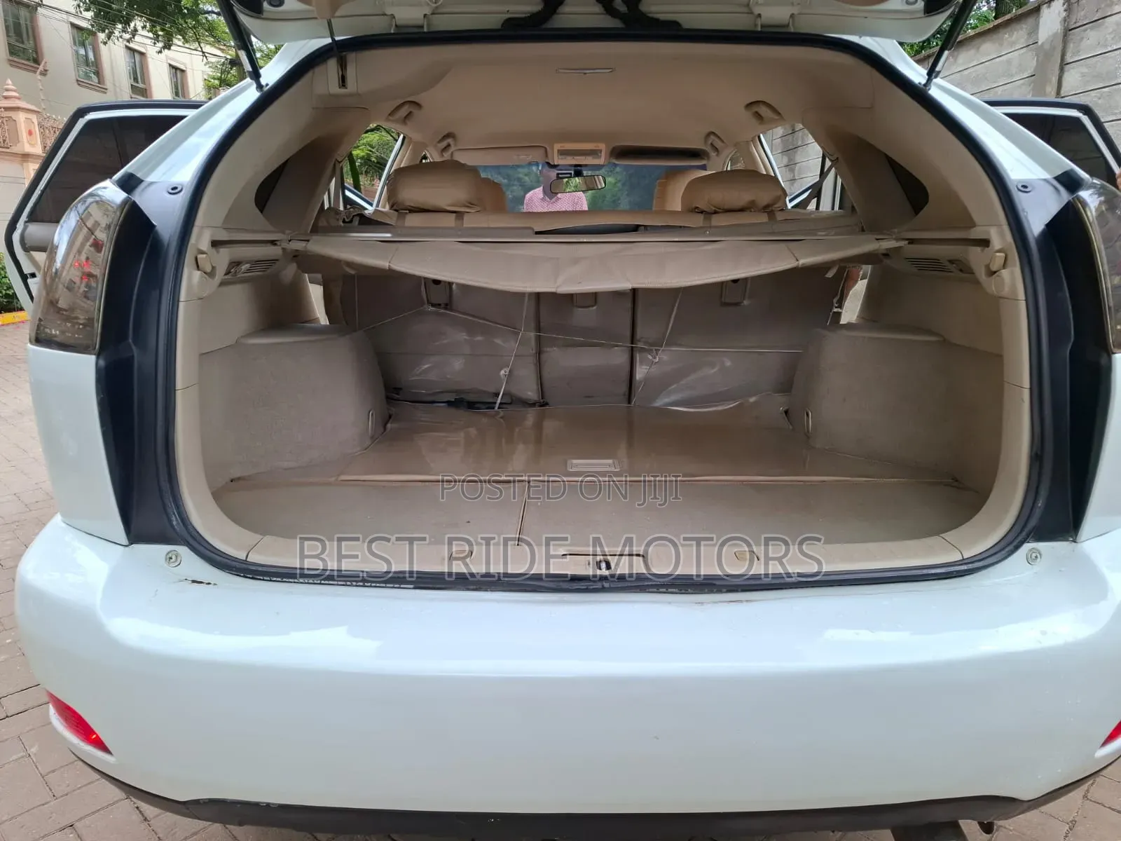 Toyota Harrier 2006 White