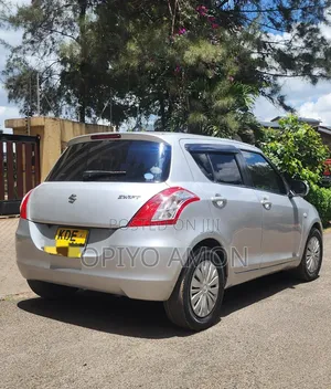 Suzuki Swift 2014 Silver