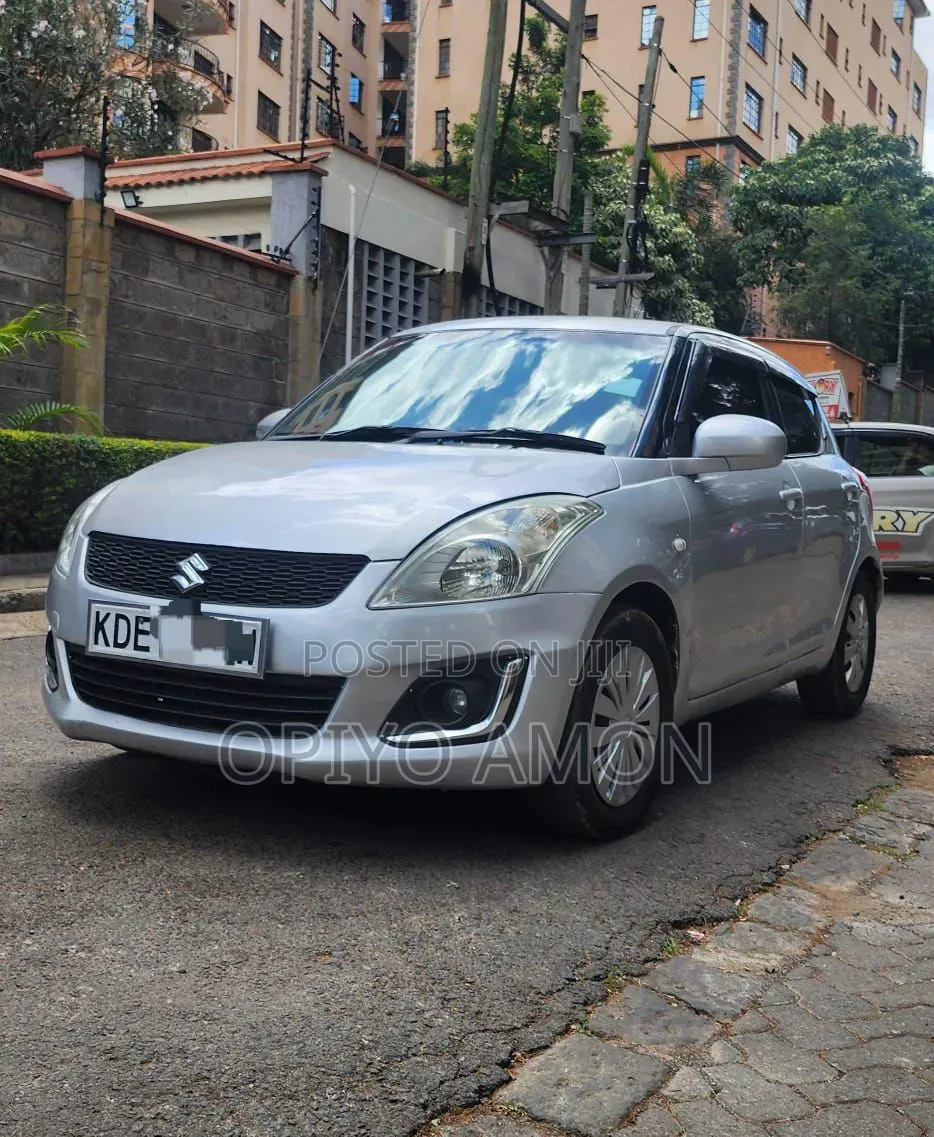 Suzuki Swift 2014 Silver
