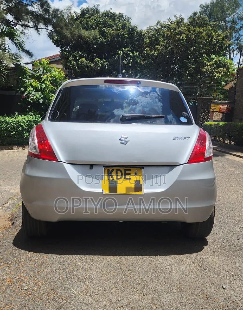Suzuki Swift 2014 Silver