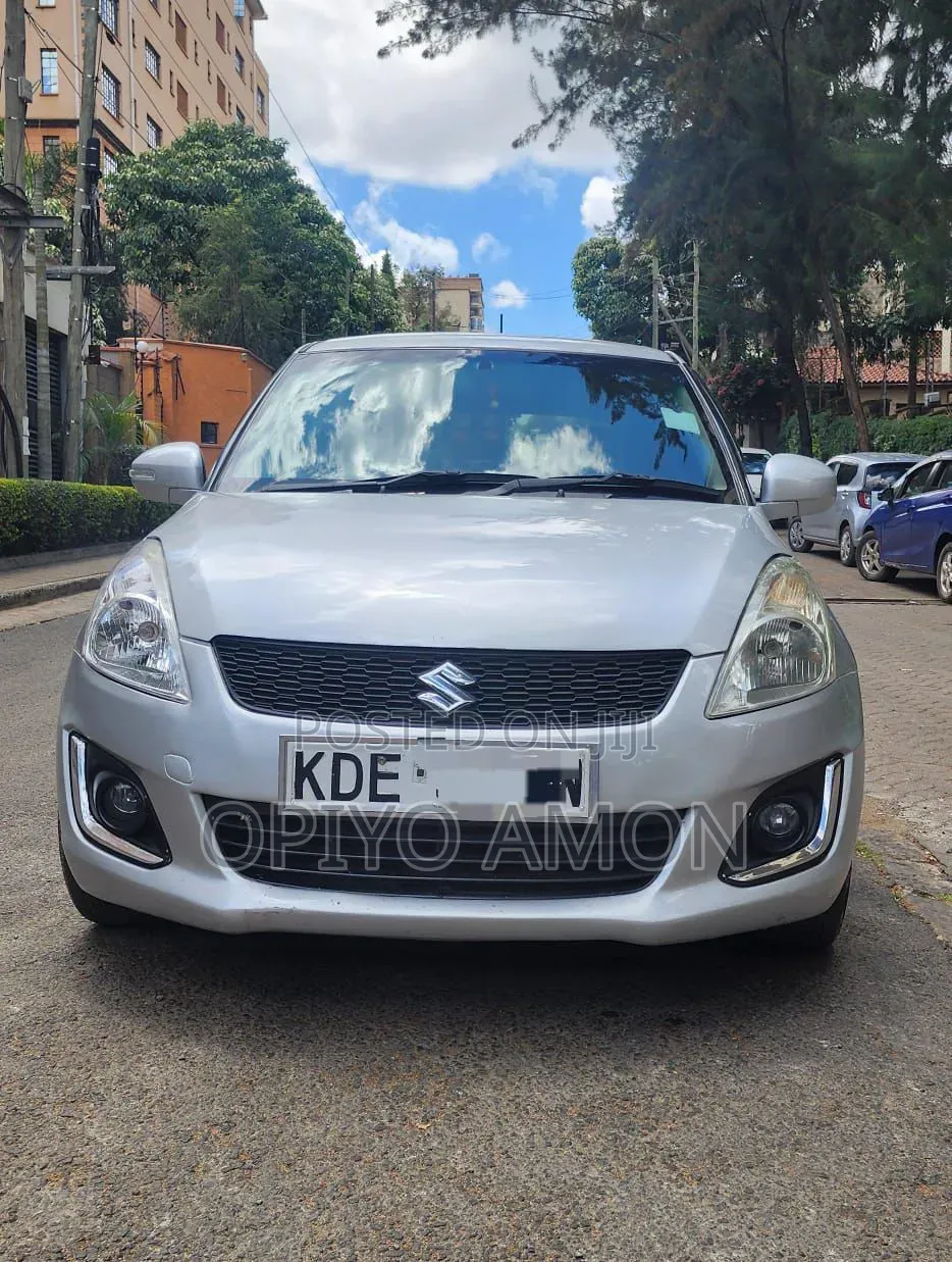 Suzuki Swift 2014 Silver