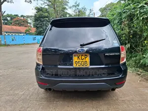 Subaru Forester 2010 Black