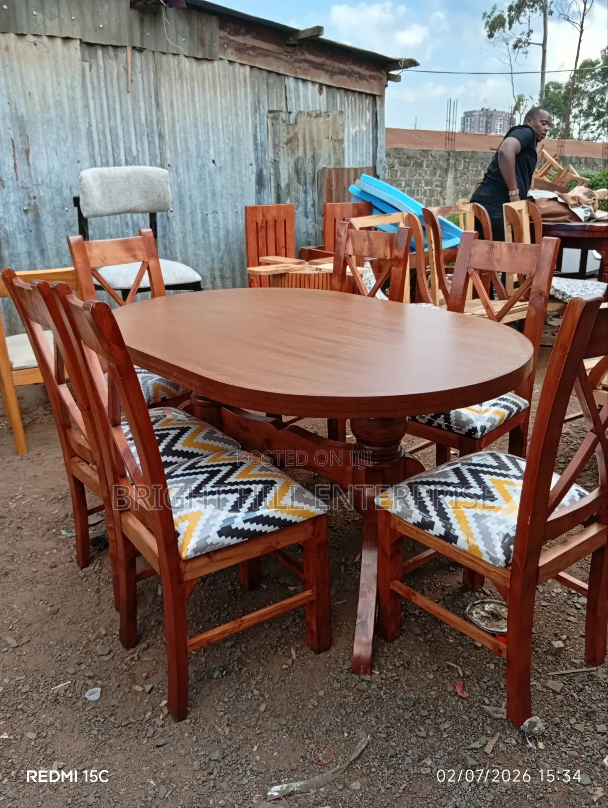 Perfect Dining Set 6 Sitter