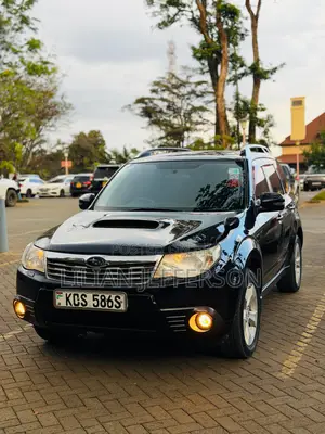 Subaru Forester 2012 Black