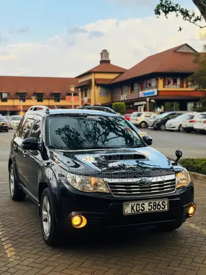 Subaru Forester 2012 Black