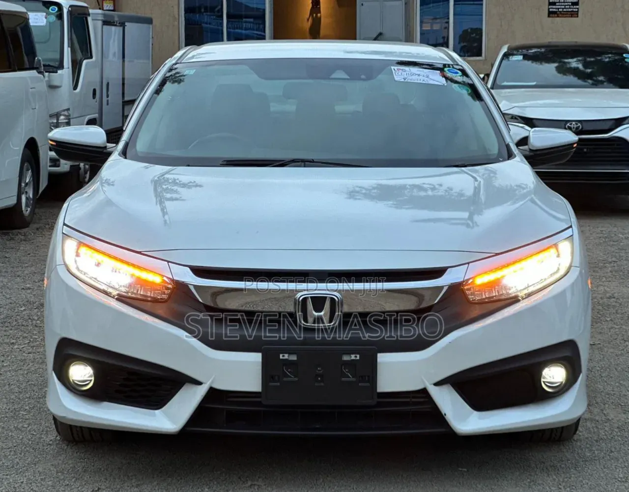 Honda Civic 2019 White
