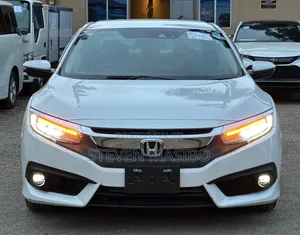 Honda Civic 2019 White