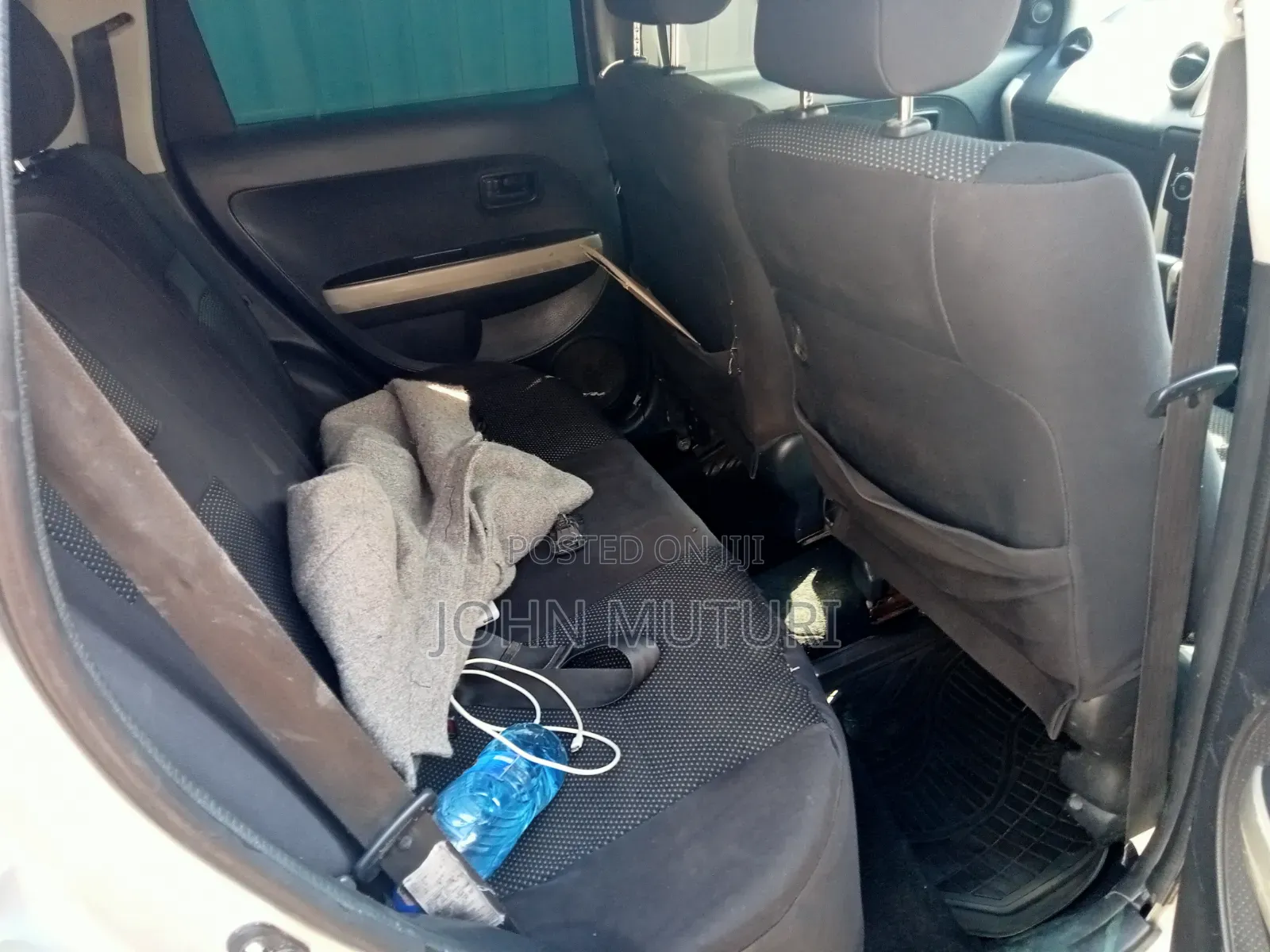 Toyota IST 2004 Silver