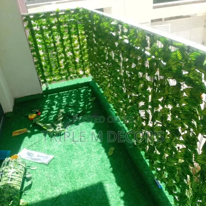 Green Leafy for Balcony Privacy