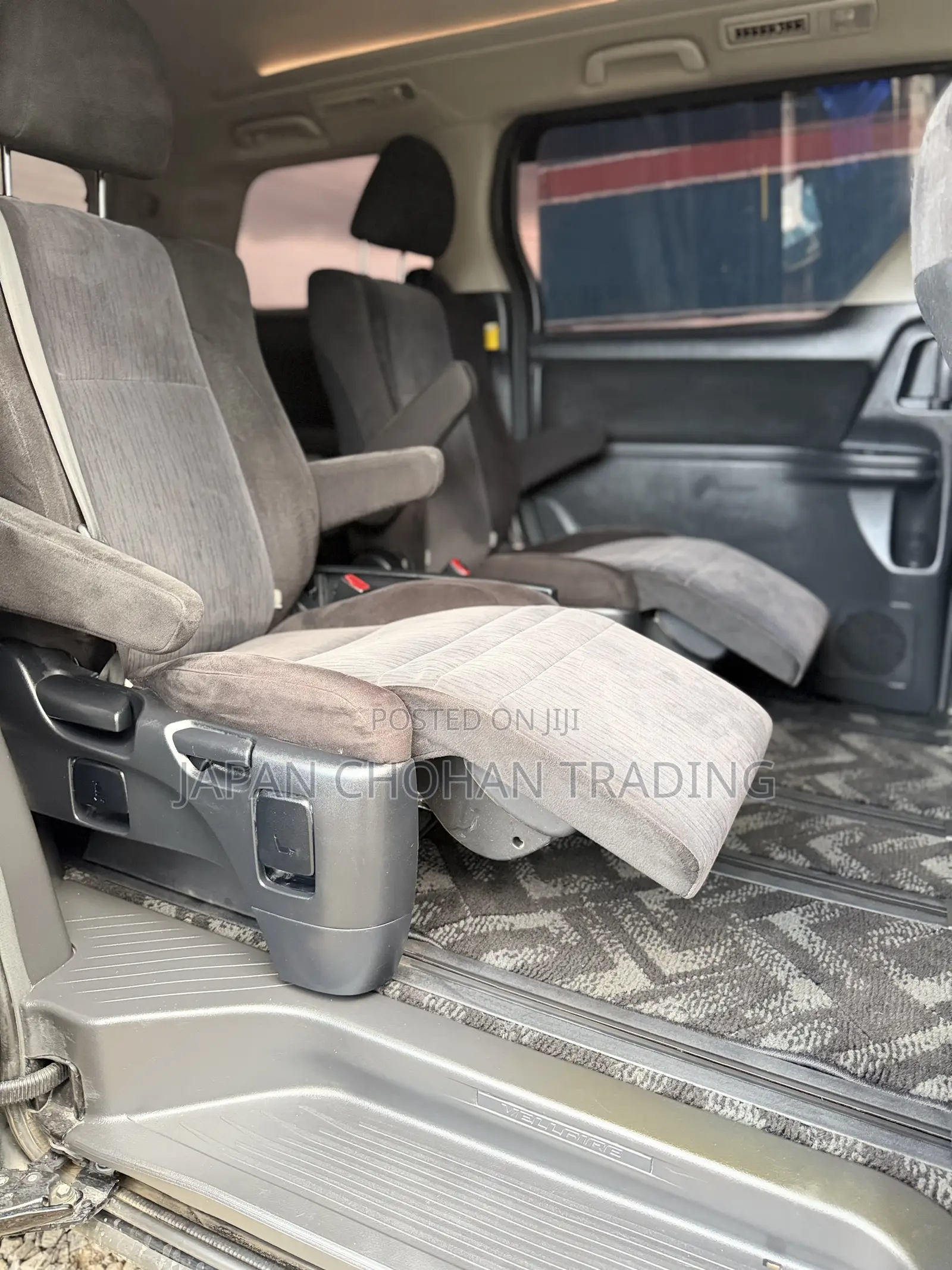 Toyota Vellfire 2014 Black