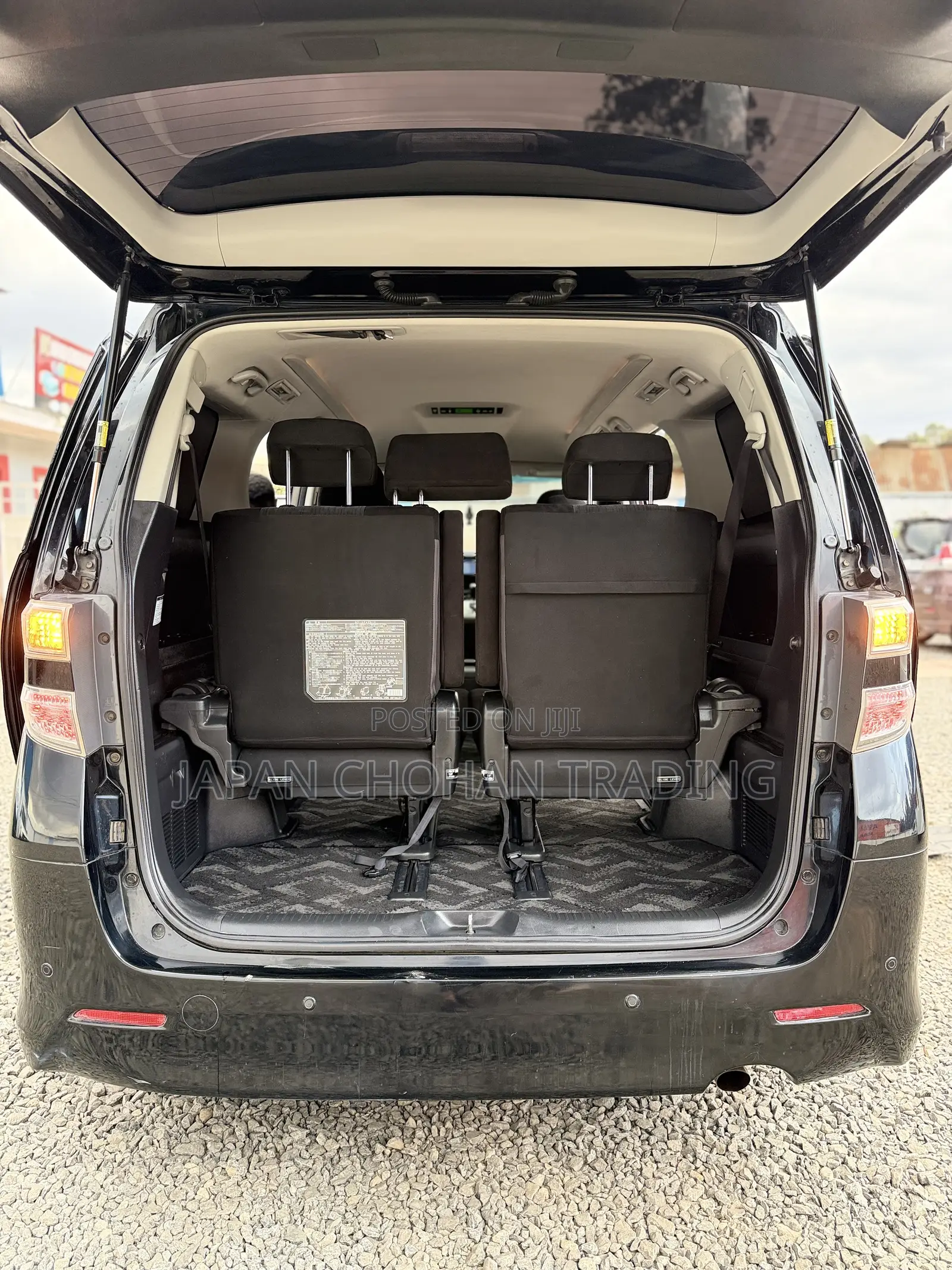 Toyota Vellfire 2014 Black