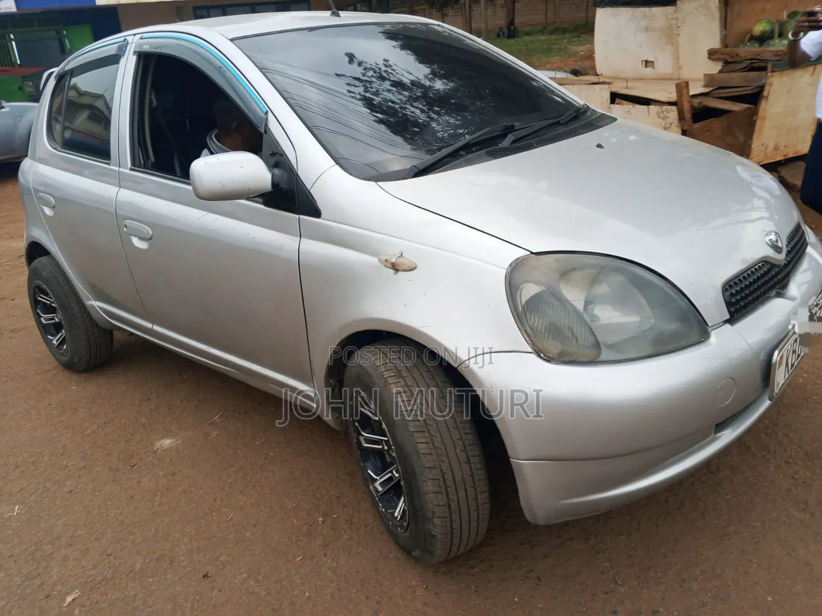 Toyota Vitz 2003 Silver