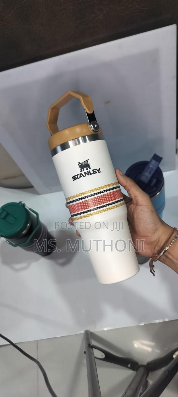 900 Ml Stanley Iceflow Flip Straw Tumblers Ft Multicolor Varsity - thumbnail 3