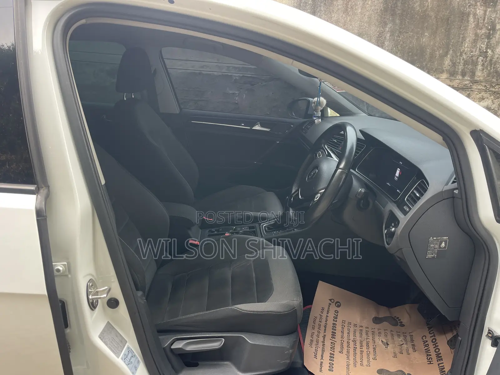 Volkswagen Golf 2017 White