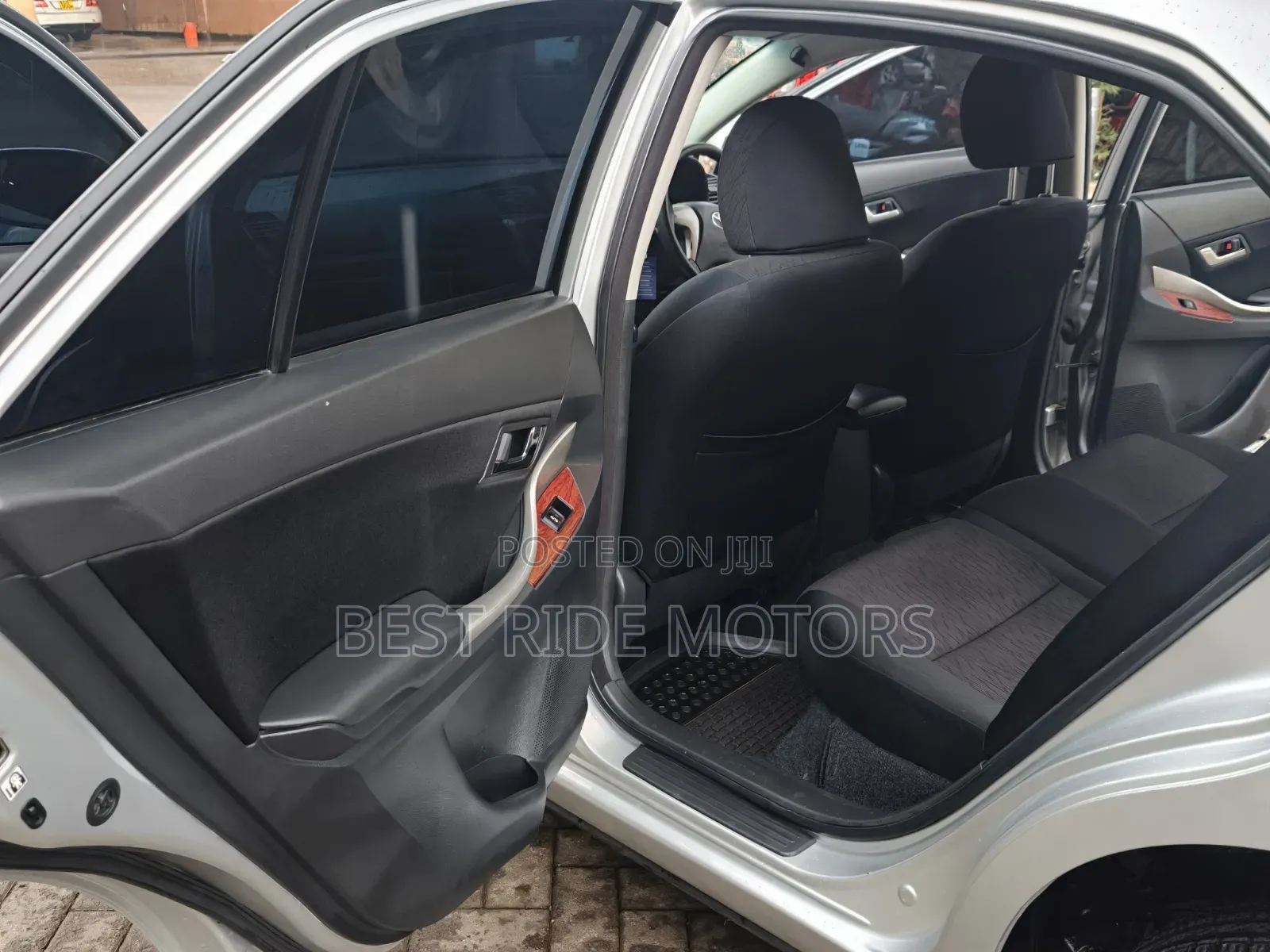 Toyota Allion 2013 Silver