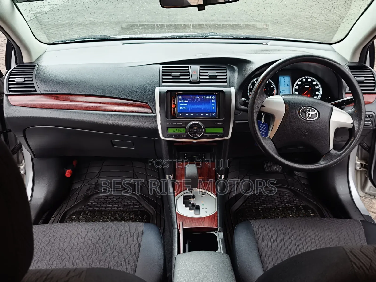 Toyota Allion 2013 Silver