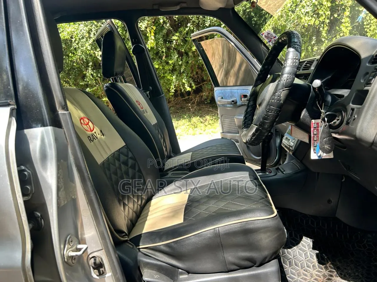 Toyota RAV4 Automatic 2000 Silver