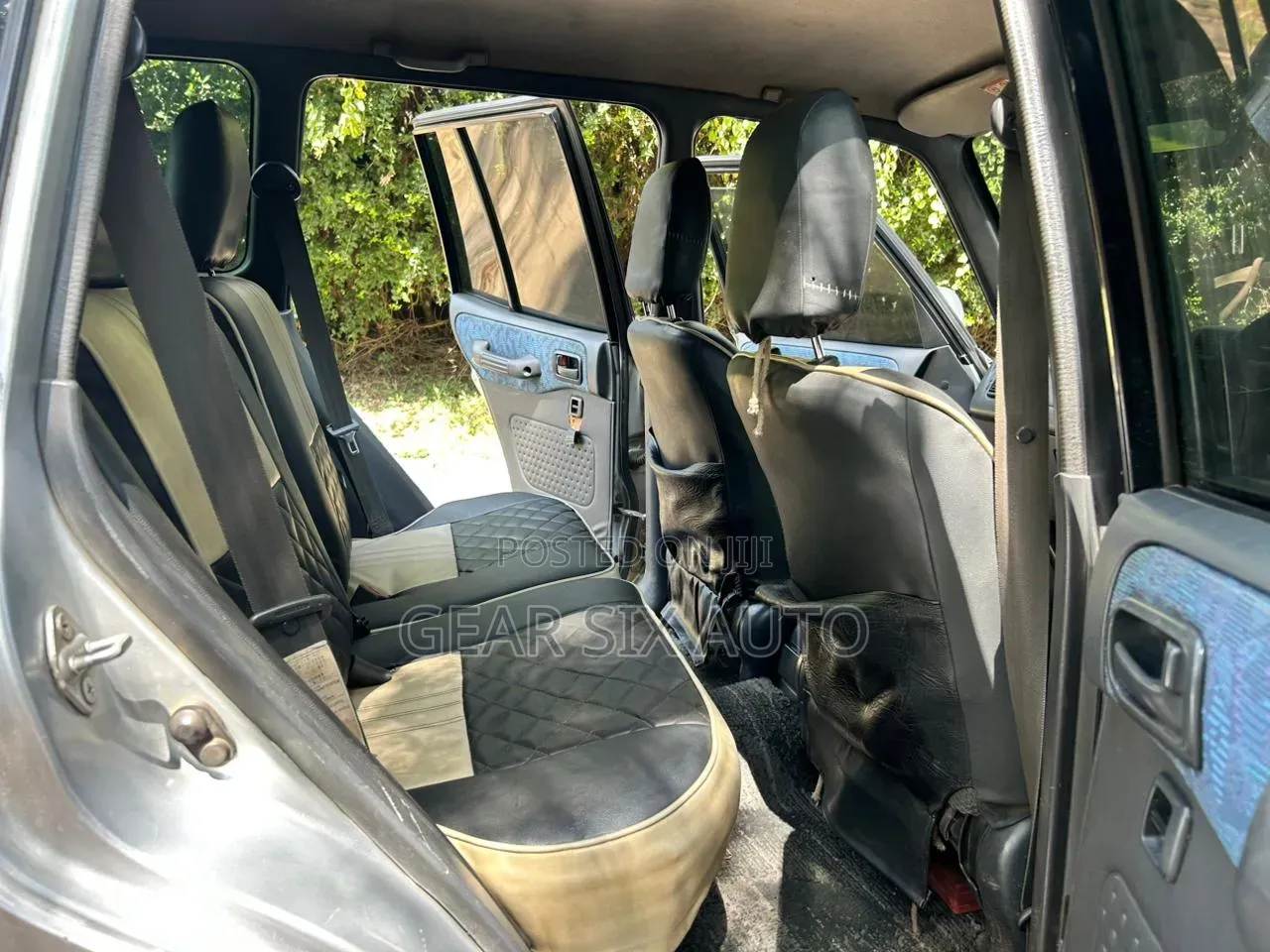 Toyota RAV4 Automatic 2000 Silver