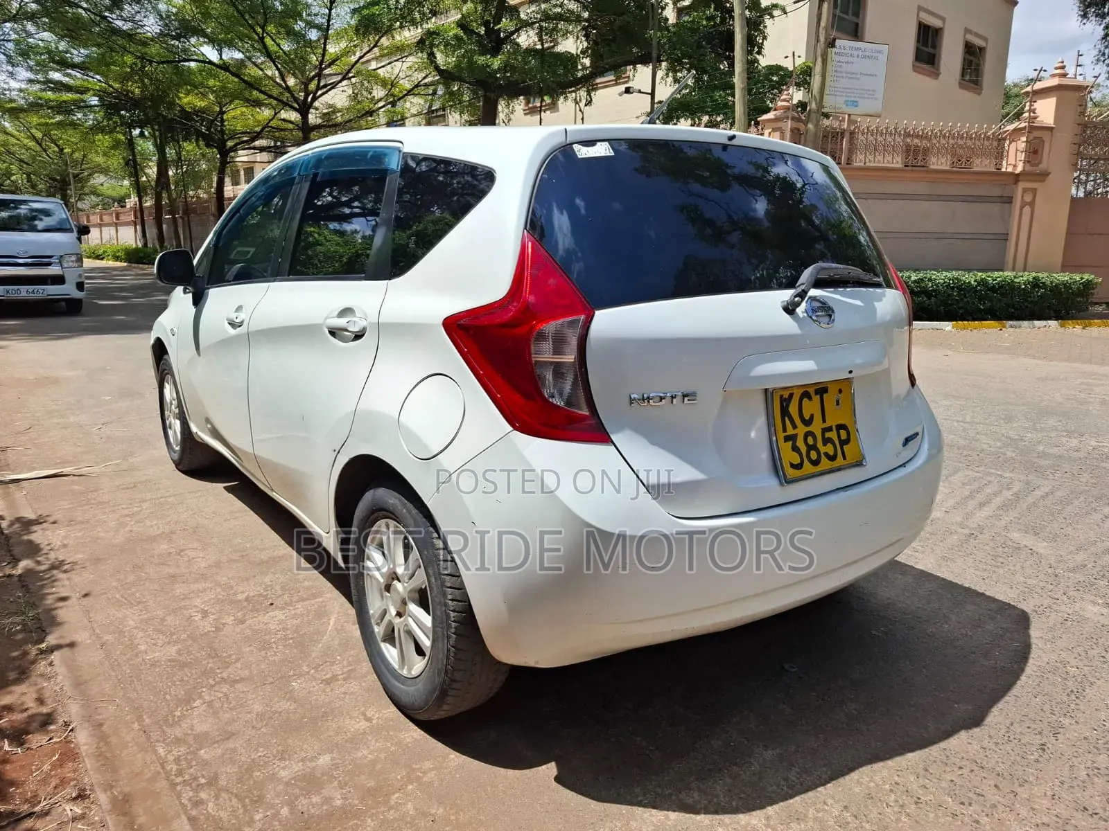 Nissan Note 2013 White