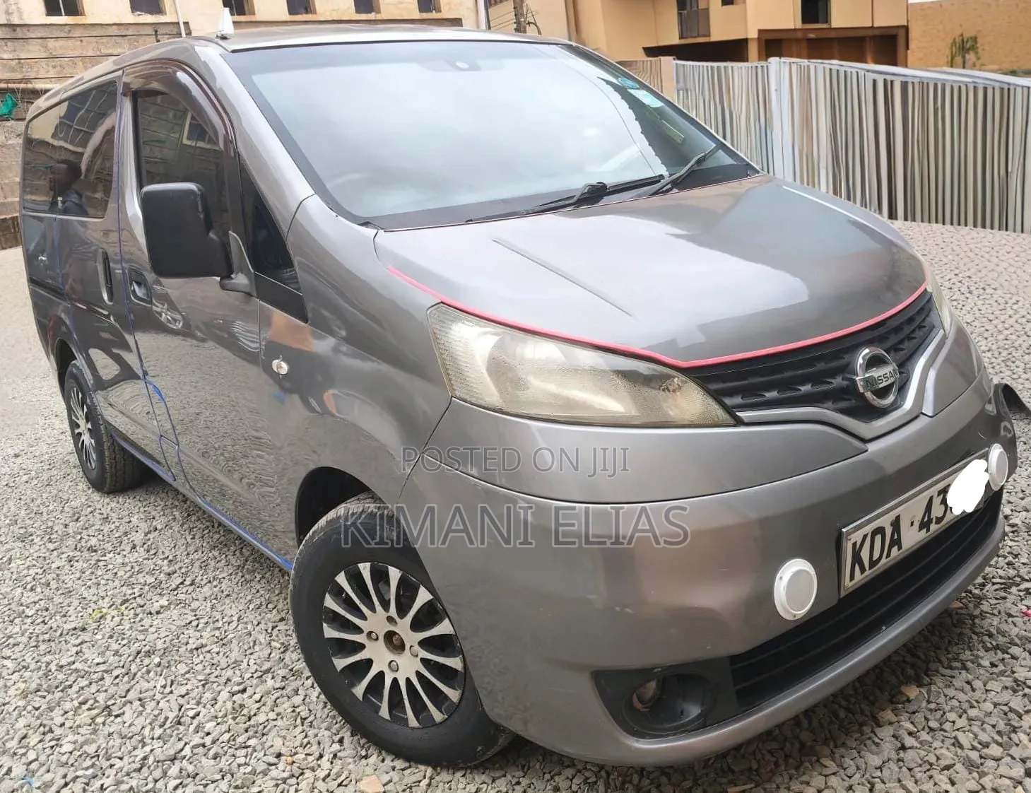 Nissan NV1500 2013 Gray