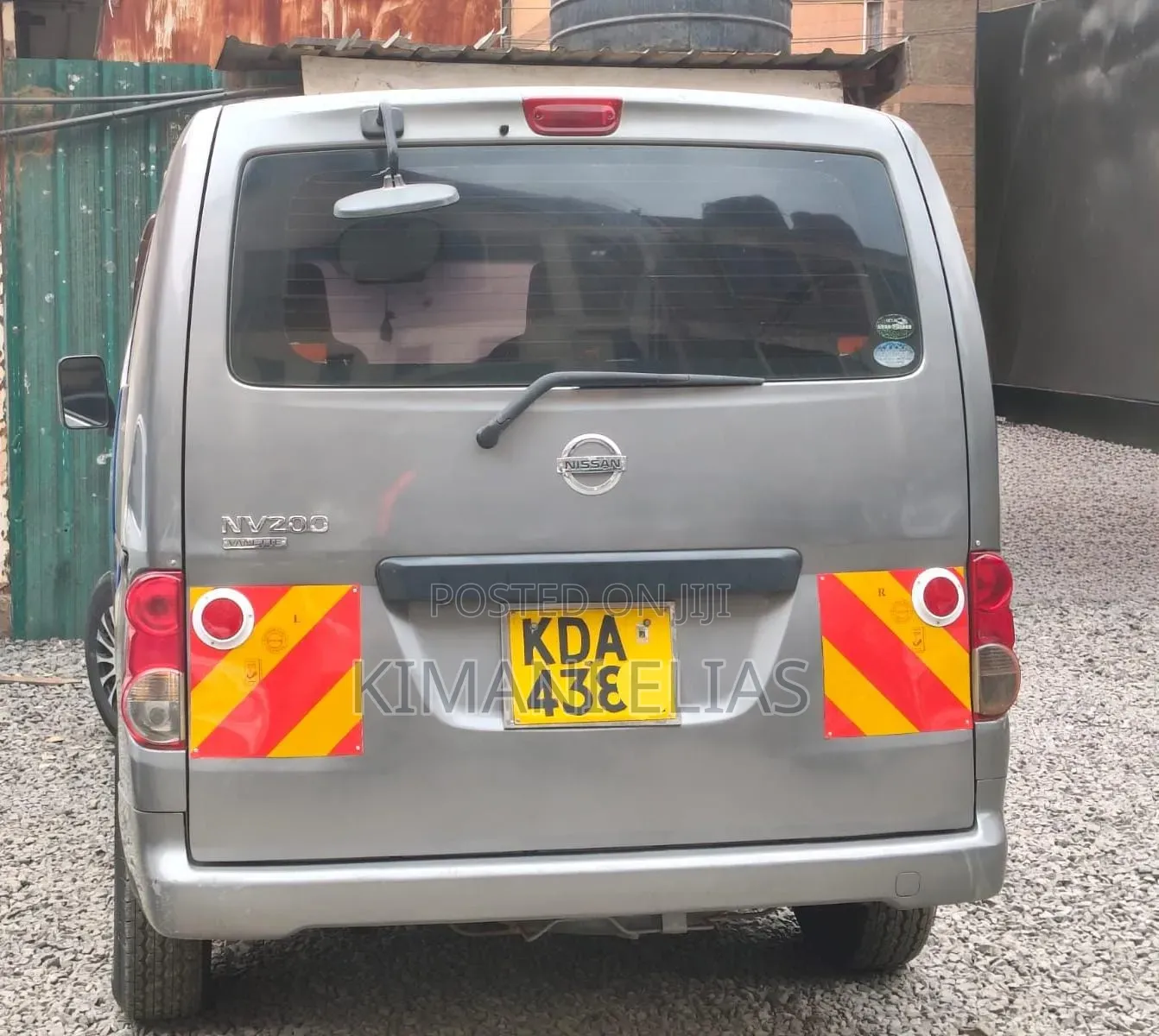 Nissan NV1500 2013 Gray
