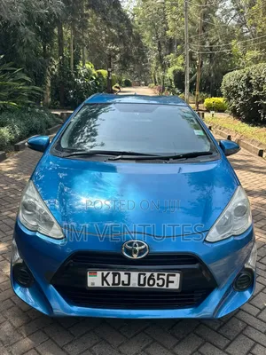Toyota Aqua 2015 Blue