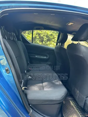 Toyota Aqua 2015 Blue