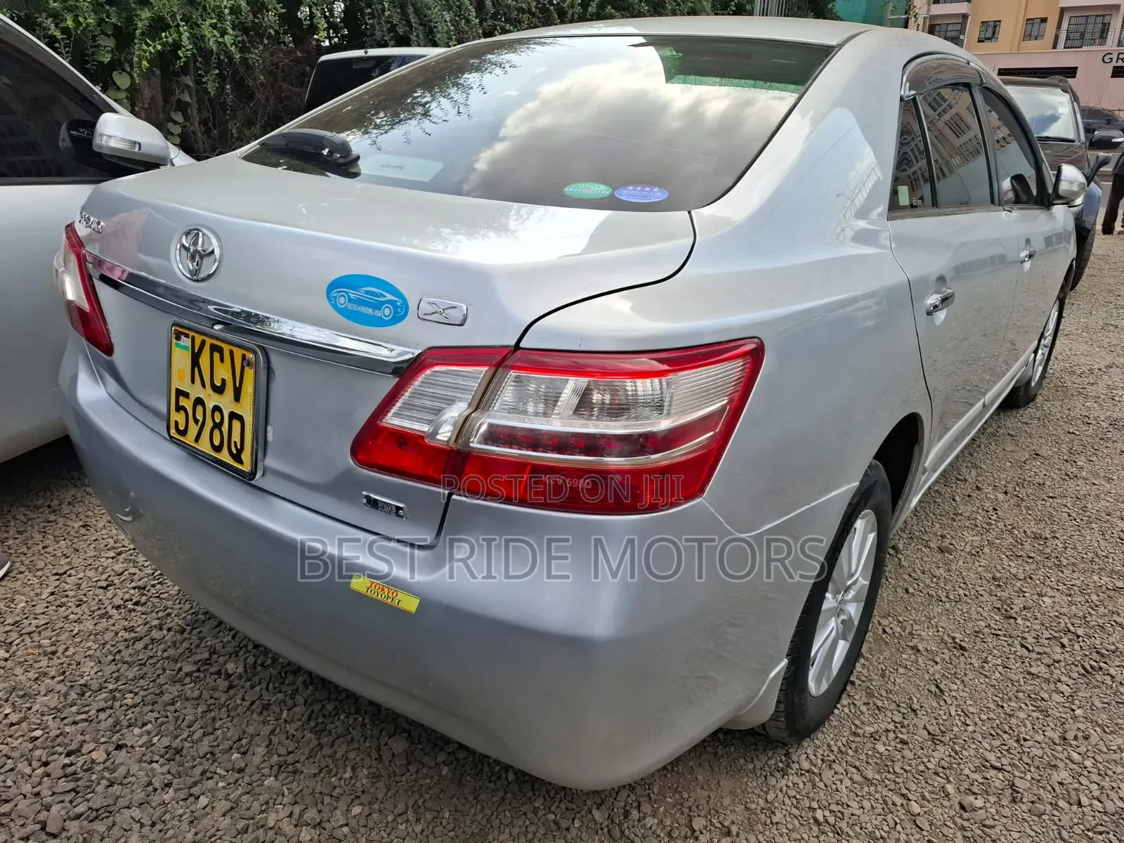 Toyota Premio 1.8 AWD 2012 Silver