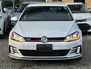 Volkswagen Golf GTI 2018 White