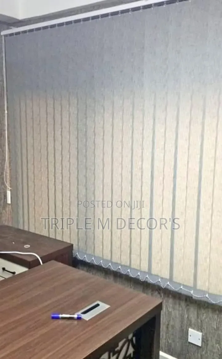 Control Office Glare Instantly With Adjustable Vertical Office Blinds