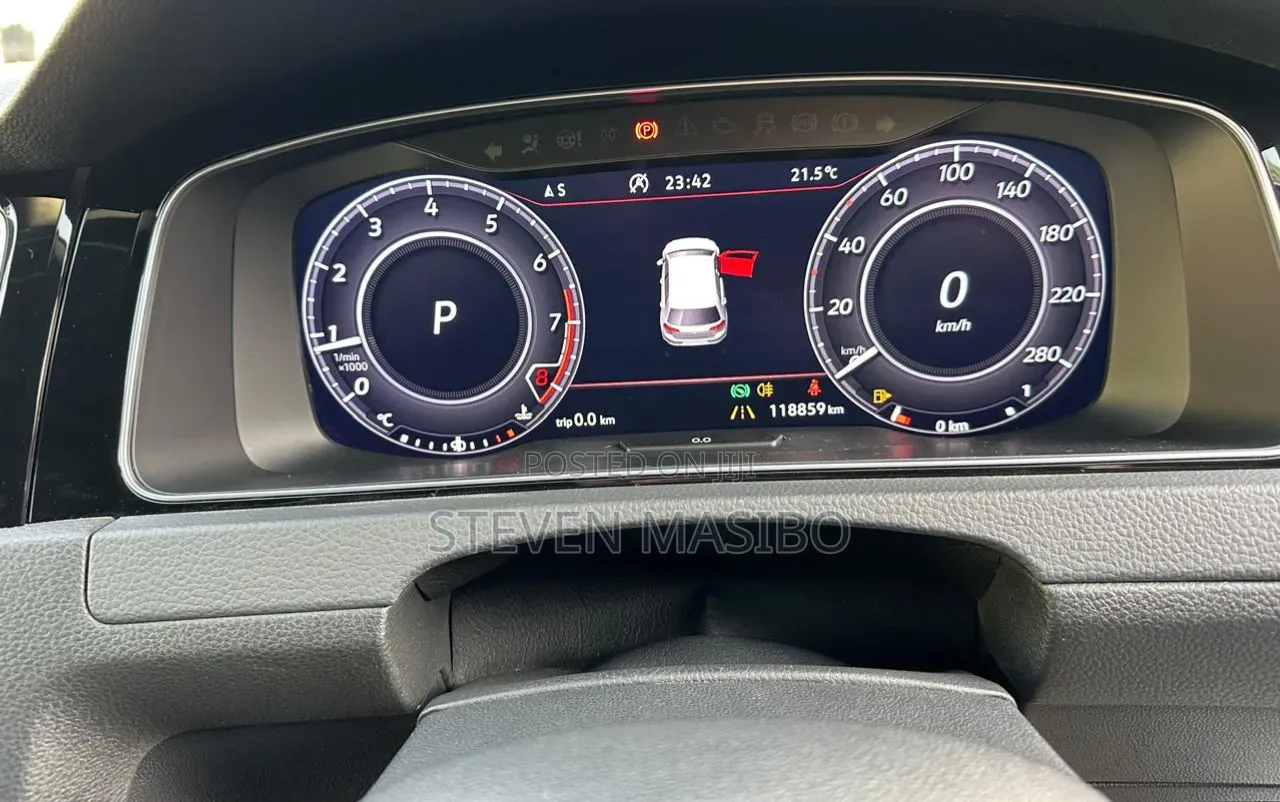 Volkswagen Golf GTI 2018 White