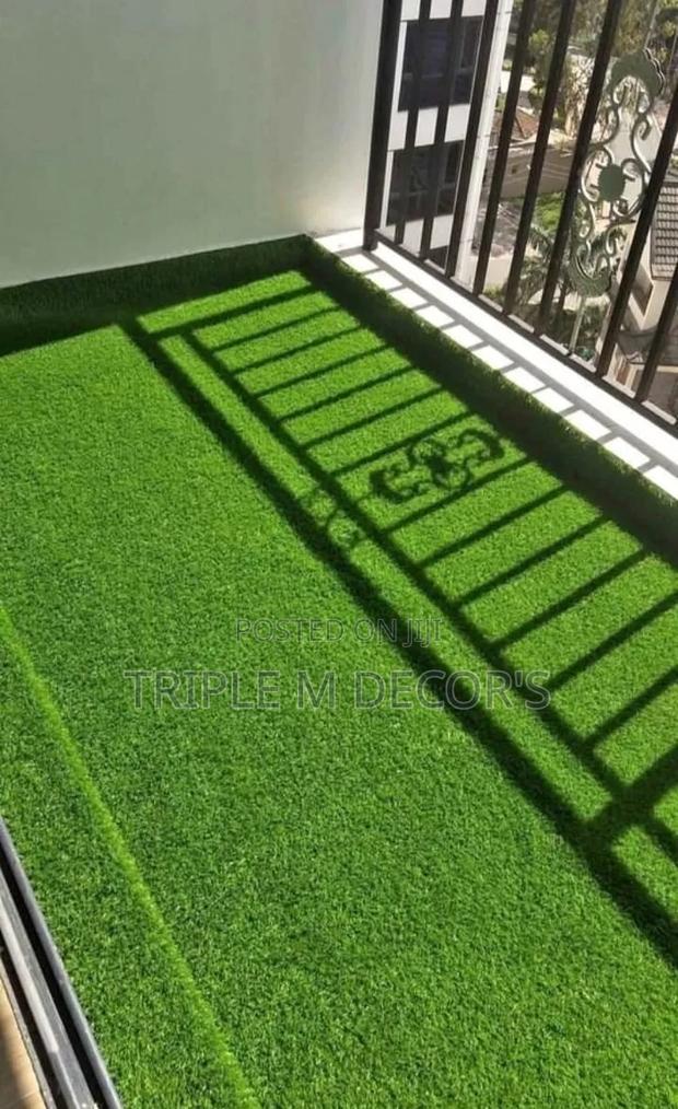 Cozy Balconies Patio Upgrade With Easy to Lay Turf Rugs