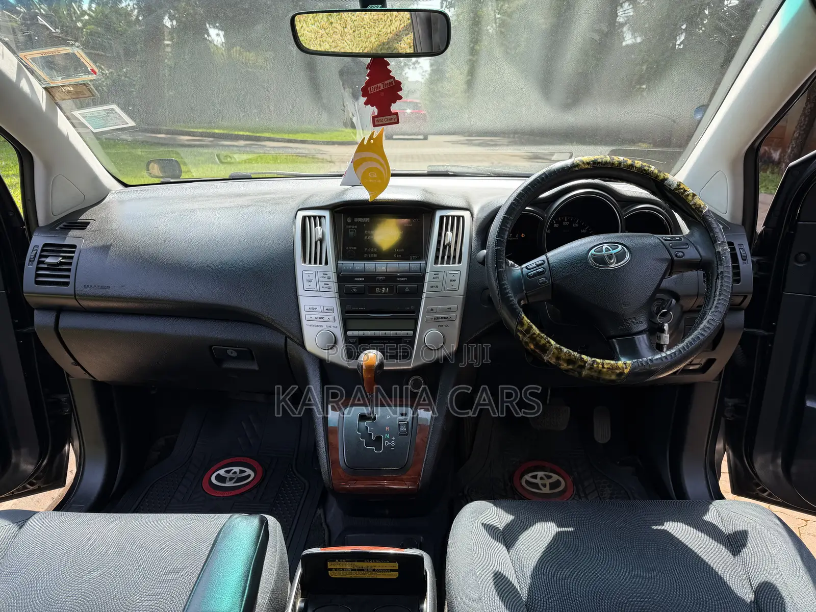 Toyota Harrier 2.4 2011 Black