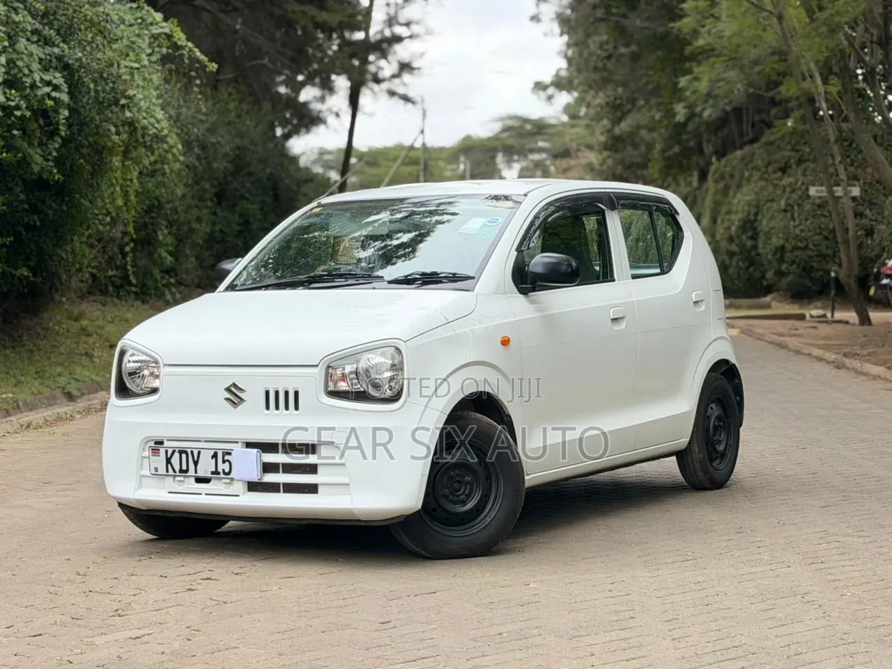 Suzuki Alto 2019 White