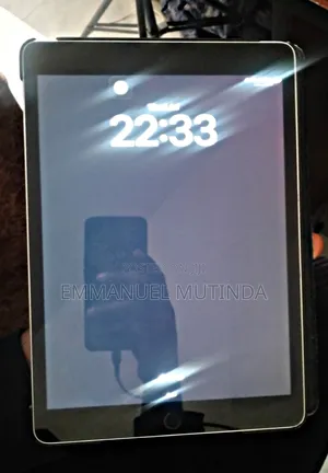 Apple iPad 10.2 (2021) 64 GB Gray