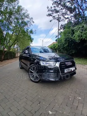 Audi Q3 2016 Black