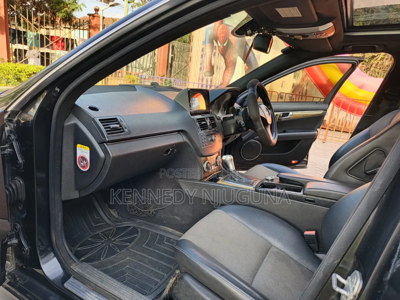 Mercedes-Benz C250 2009 Black