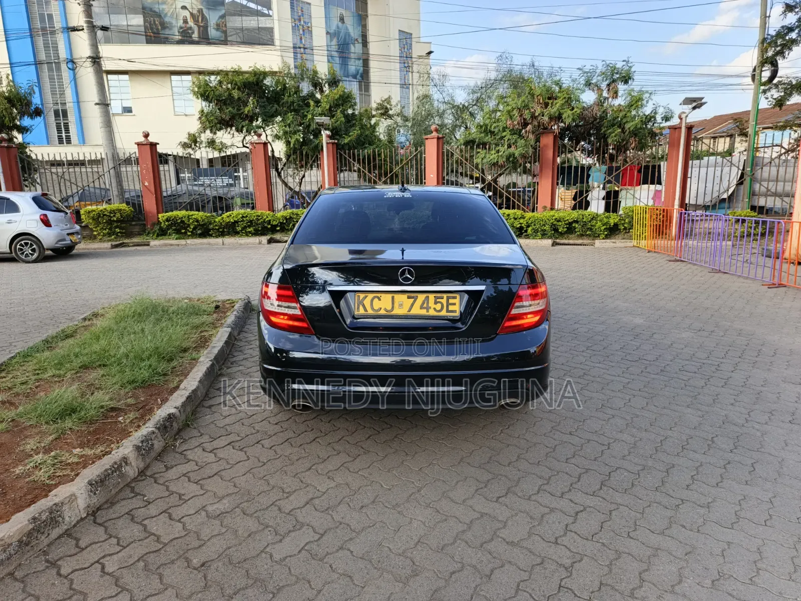 Mercedes-Benz C250 2009 Black