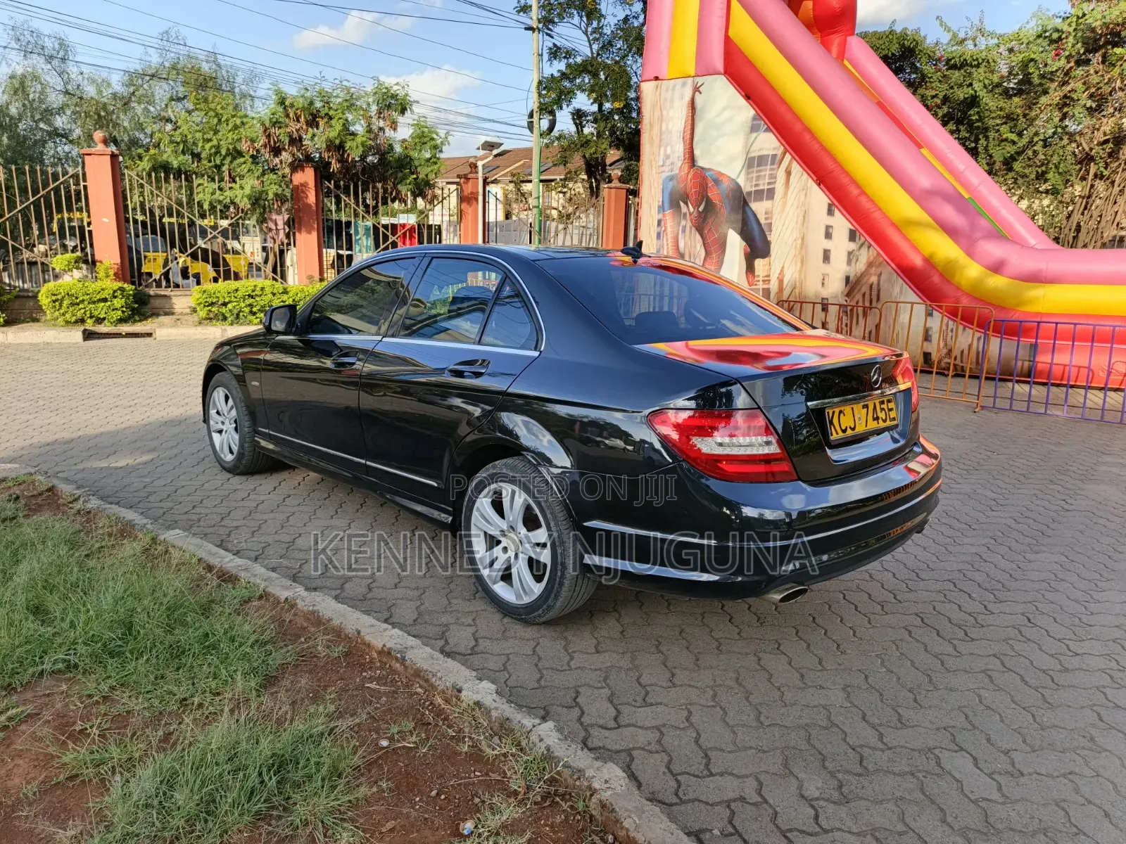 Mercedes-Benz C250 2009 Black