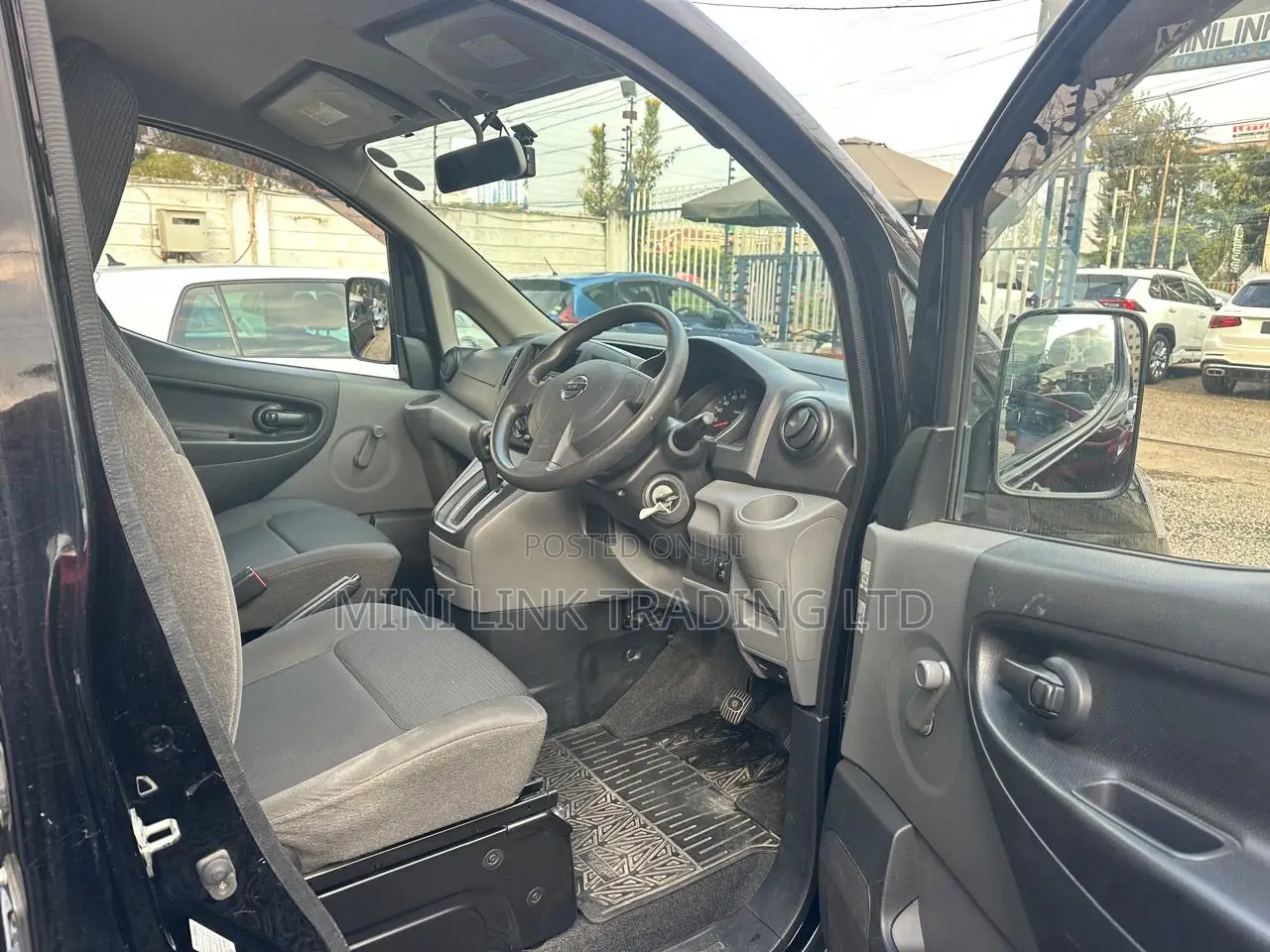 Nissan NV200 2019 Black