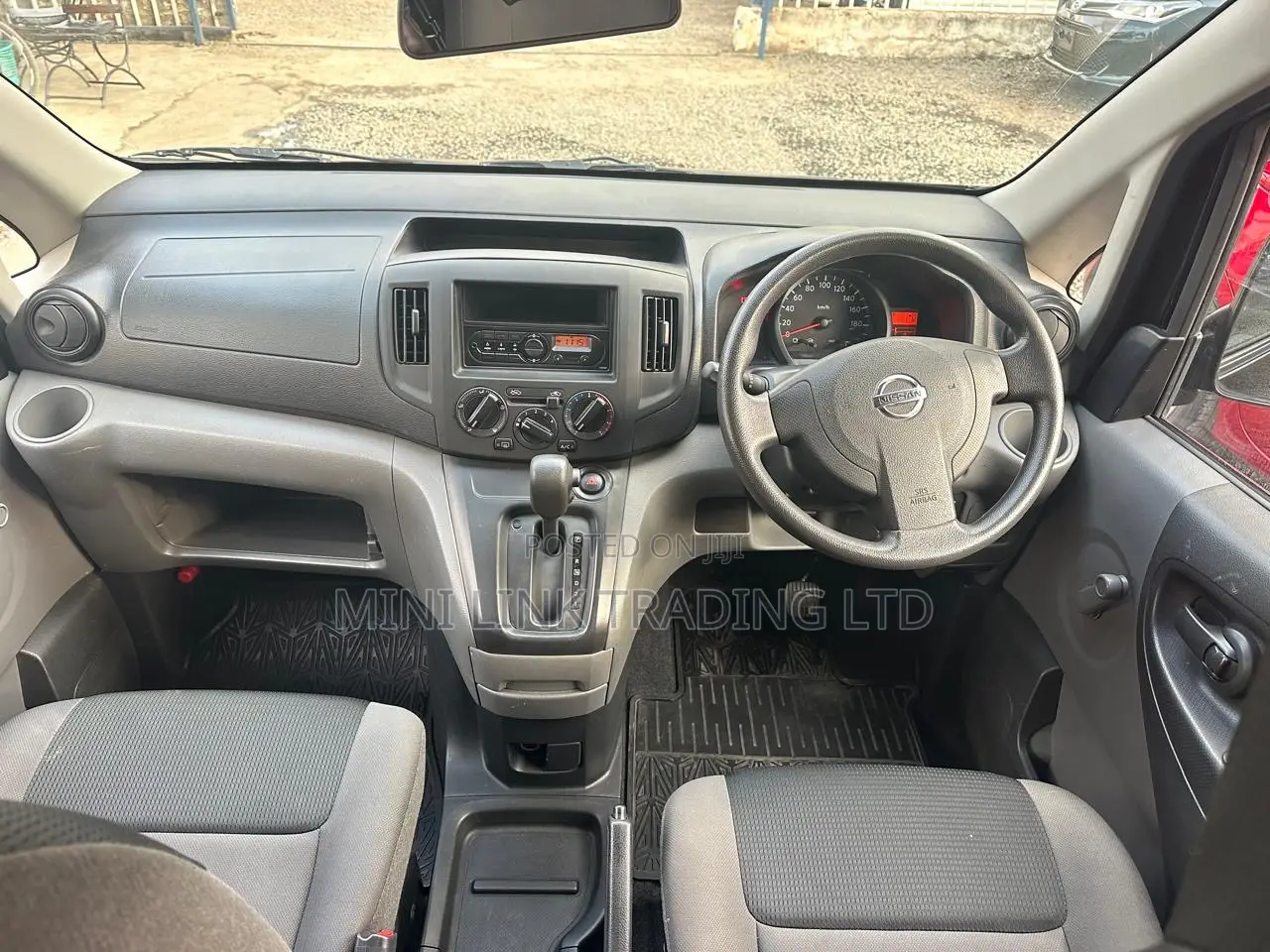 Nissan NV200 2019 Black